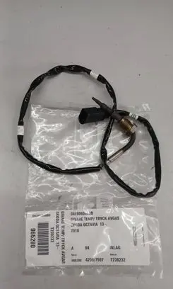 Skoda Octavia Mk3 (5E) Exhaust gas temperature sensor 04L906088BD