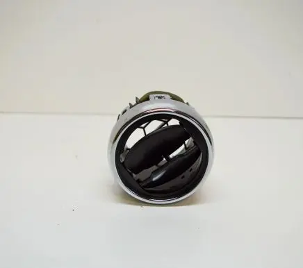 Ford Mustang VI Dashboard air vent grill cover trim 