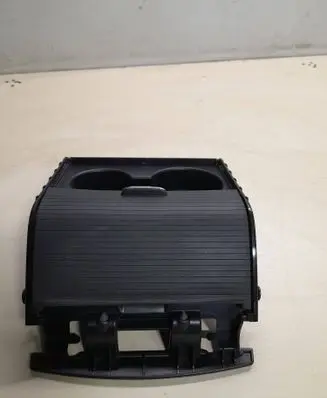 Mercedes-Benz E C207 W207 Center console A2078400174 E0220725101