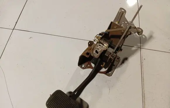 Brake pedal