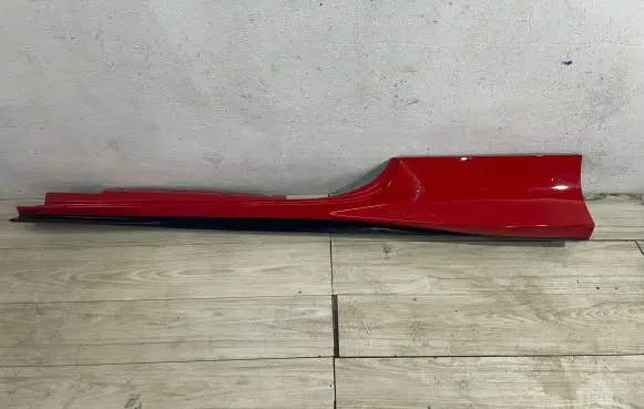 Ferrari F8 Tributo Foot area side trim 