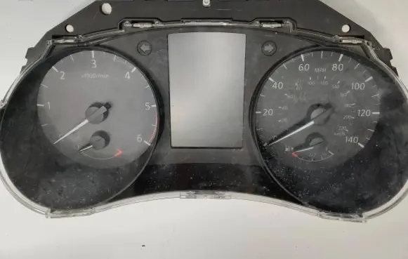 Nissan Qashqai Speedometer (instrument cluster) TYPE950A 140513 4EA2CJXYP