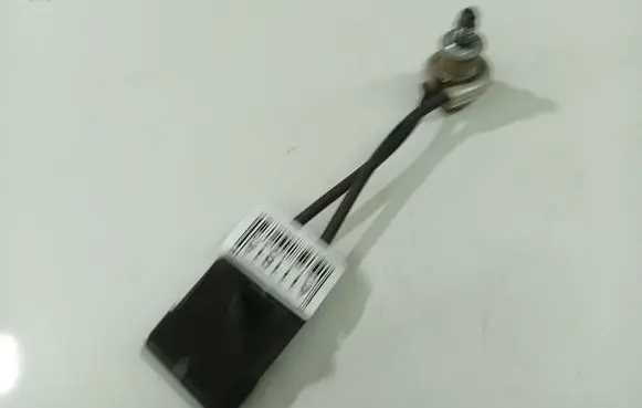 Opel Corsa D Front seatbelt buckle 13240226