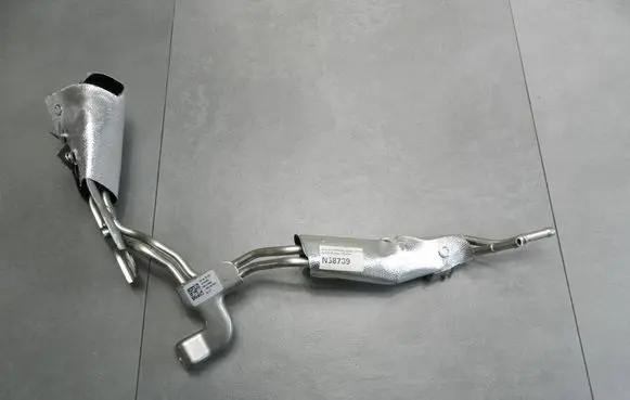 Brake vacuum hose/pipe