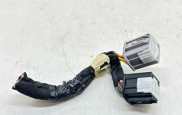 Ford Focus Front door wiring loom 