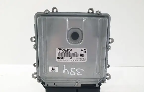 Volvo S80 Engine control unit/module P31303388 0281015286
