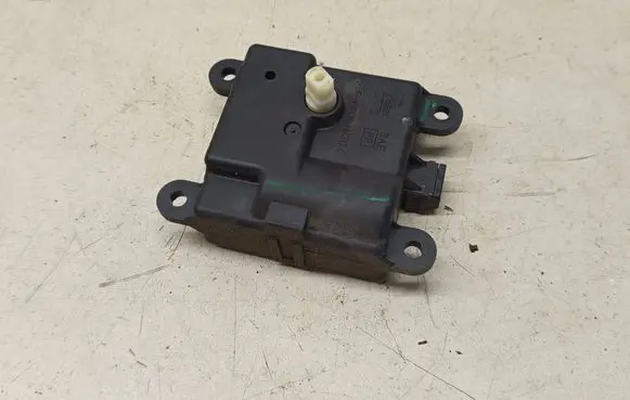 Nissan Murano Z50 Air flap motor/actuator 3K01030851
