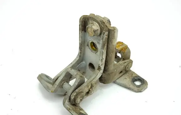 Mitsubishi Pajero Front door hinge set 