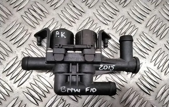 BMW 5 F10 F11 Coolant heater control valve 9310349 1147412221