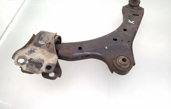 Volvo S80 Front lower control arm/wishbone