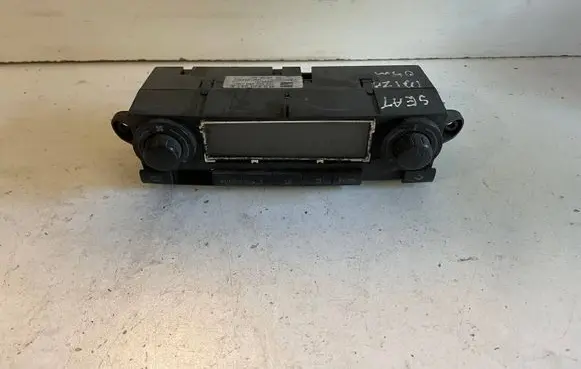 Seat Ibiza III (6L) Climate control unit 6L0820043