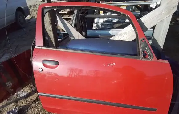 Mitsubishi Colt Door (2 Door Coupe) 