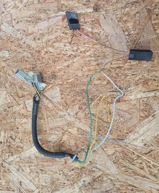 Honda FR-V Seat wiring loom MM2850B MM2840C
