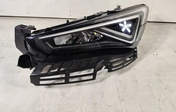 Seat Tarraco Headlight/headlamp 5FJ941007K LC41767 011D02A00