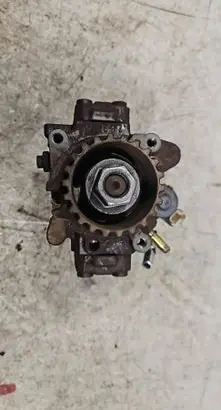 Ford C-MAX II Fuel injection high pressure pump A2C53384062 96762 5WS40893