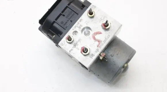 Porsche 911 996 ABS Pump 99635575503 0265215401
