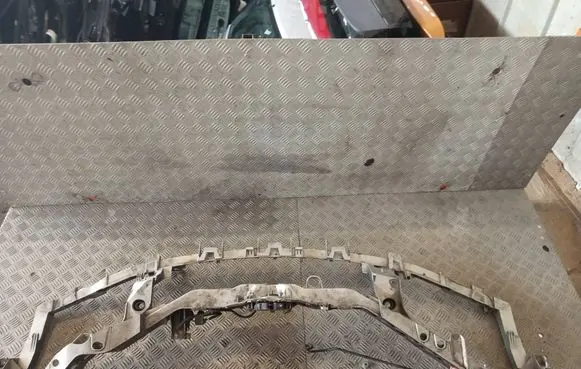 Ford Focus Front bumper cross member