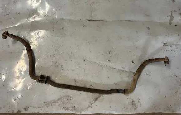 Mitsubishi Montero Front anti-roll bar/sway bar