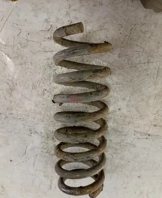 Suzuki Grand Vitara I Front coil spring