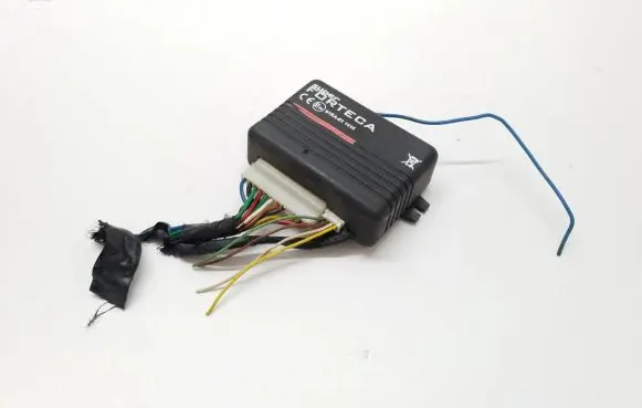 Audi A8 S8 D2 4D Alarm control unit/module 97RA-011446