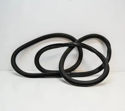 Volkswagen Jetta VI Rubber seal rear door 5C6867913F