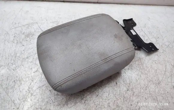 KIA Sportage Armrest