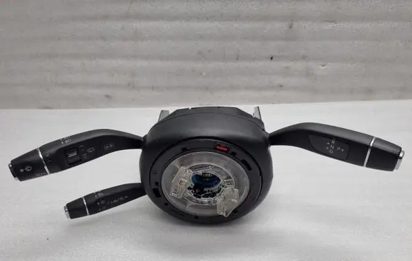 Mercedes-Benz B W246 W242 Wiper turn signal indicator stalk/switch A2469008303
