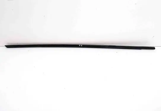 BMW 3 F30 F35 F31 Door glass trim 7260539