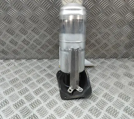 Audi RS6 C8 Air suspension tank/reservoir 4K0616204A 4K0616780A
