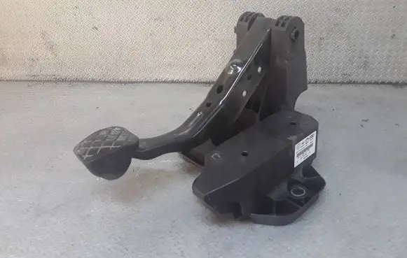 Volkswagen Polo V 6R Brake pedal 6R1721058