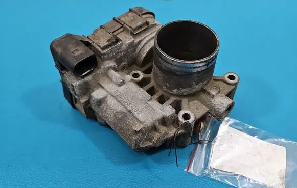 Volkswagen Golf V Throttle body valve 03C133062 IMPRK1592747