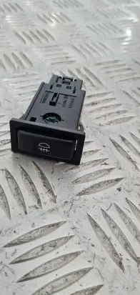 Toyota RAV 4 (XA20) Light switch
