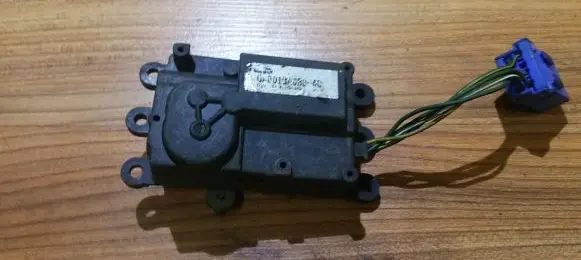 Ford Probe Air flap motor/actuator ga601ga6bb
