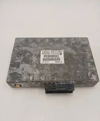 Audi A4 S4 B7 8E 8H Bluetooth control unit module 8P0862335C