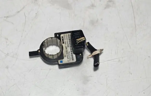 Toyota Avensis T250 Steering angle sensor 8924502020