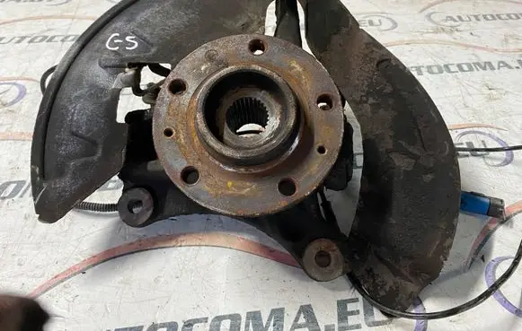 Citroen C5 Front wheel hub