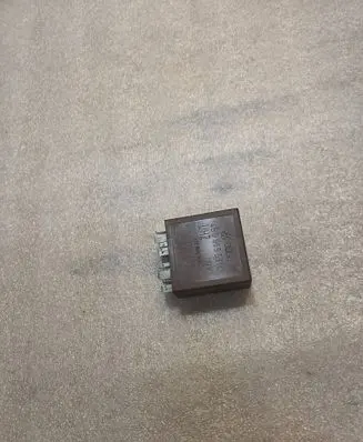 Audi A8 S8 D2 4D Other relay 4B0955531C 72WA403 B151098