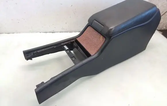 Mercedes-Benz E W210 Armrest