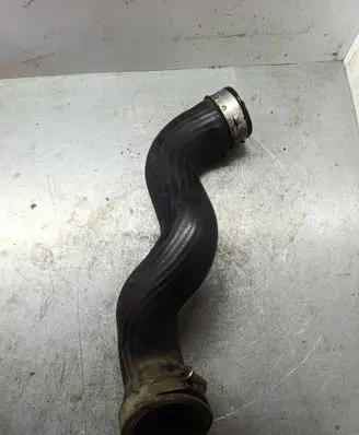 Intercooler hose/pipe