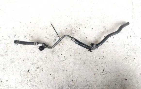 Toyota Avensis T250 Engine coolant pipe/hose