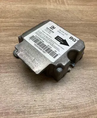 Opel Zafira A Airbag control unit/module 09229303 330518650