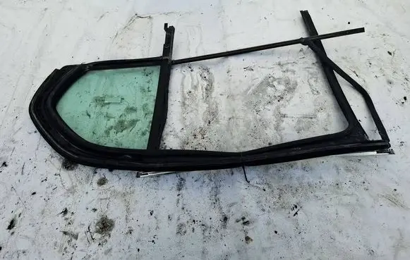 Skoda Superb B6 (3T) Rear vent window glass AS2