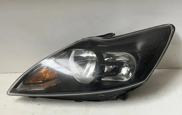 Ford Focus Headlight/headlamp 0077R00HCR 8M5113W030CE
