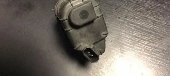 Opel Omega B1 Headlight level adjustment motor GM90457812