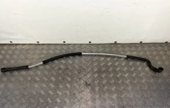 Cupra Formentor Hybrid/electric vehicle battery cooling hoses/tubes 5Q0819885C