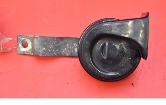 Nissan Primera Horn signal 703881157