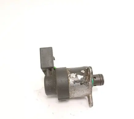 BMW 3 E90 E91 Fuel pressure regulator 0928400560