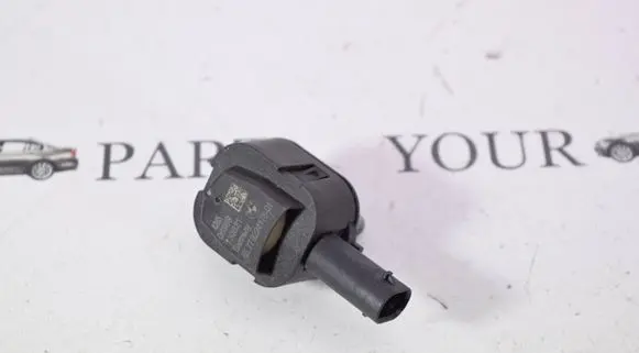 BMW 5 F10 F11 Airbag deployment crash/impact sensor 9224178