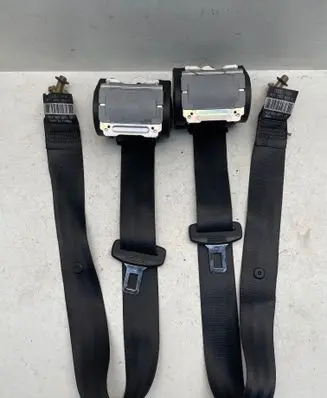 Audi A6 S6 C6 4F Rear seatbelt 4F0857805E 605827100