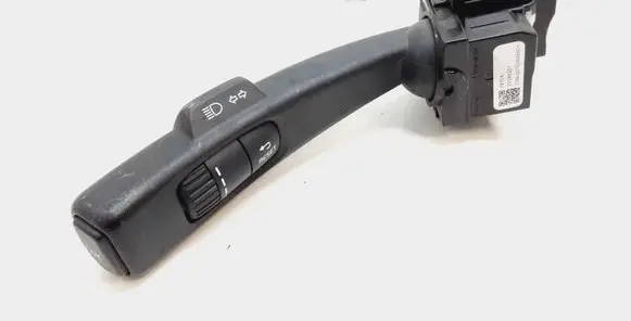 Volvo V60 Indicator stalk 31394001